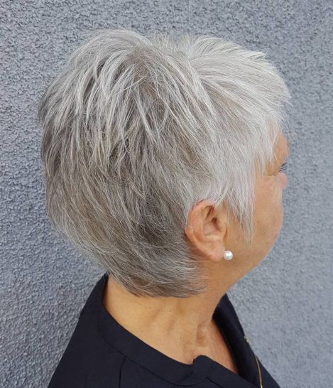 hairstyles for women over 50 thin hair