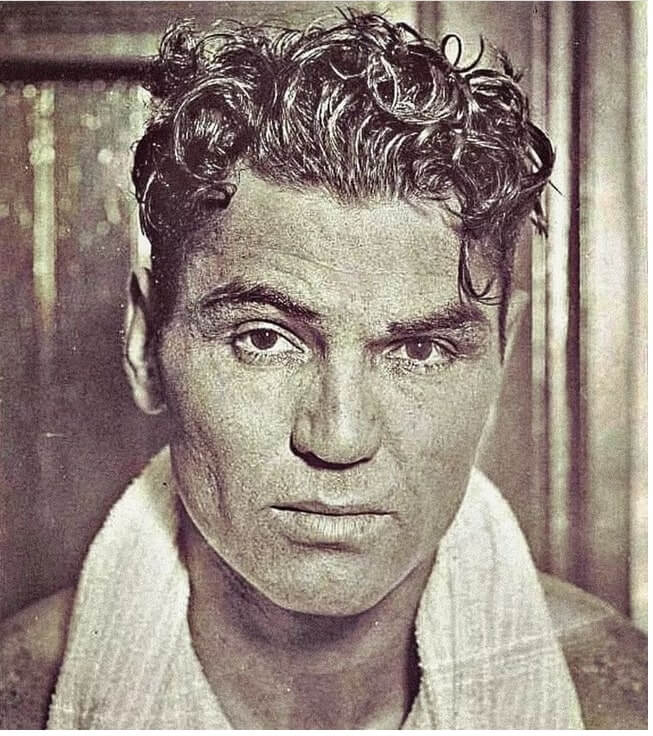 Jack Dempsey’s in Messy Curly Top