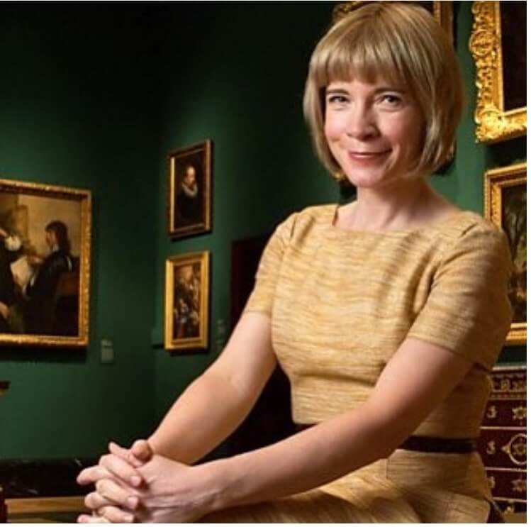 Lucy Worsley hairstyle