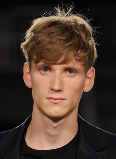 messy hairstyles for teenage boys